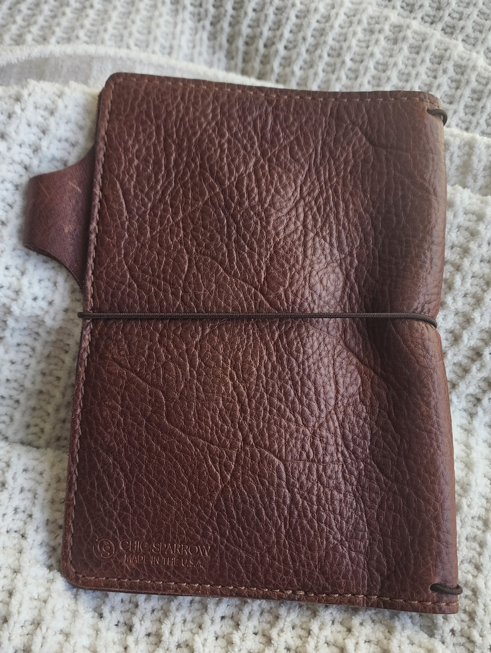 Chic Sparrow Leather Cascade Traveler's Notebook - Picture 3 of 9